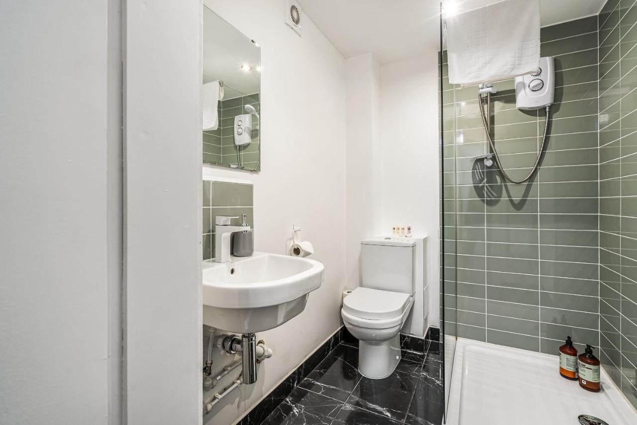 The Renfrew Residence 4-Bedroom, City Centre Glasgow Exterior photo